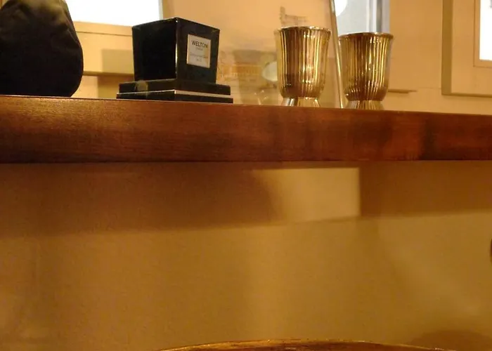 2 Room Suite City Centre אכסניה *