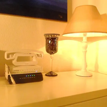 2 Room Suite City Centre