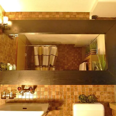 אכסניה 2 Room Suite City Centre