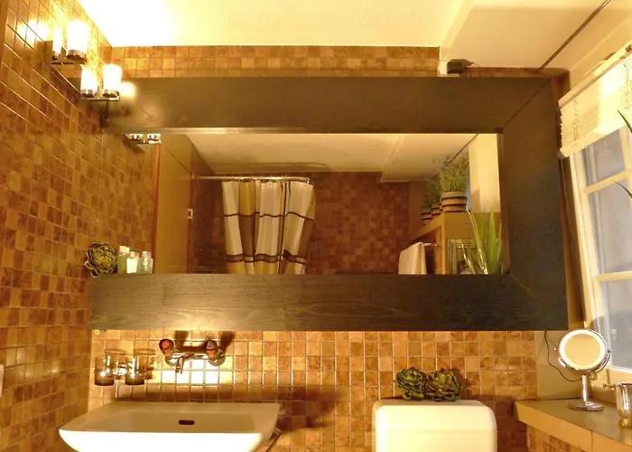 Хостел 2 Room Suite City Centre